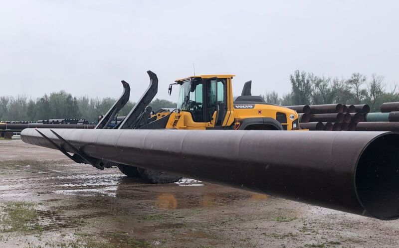 Combulex - Duikers en aanmeerpalen